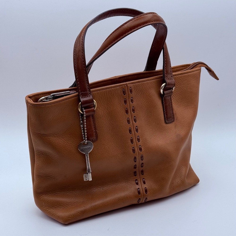Fossil Brown Pebbled Leather Whipstitch Tote Bag Satchel with Key Charm - Picture 9 of 16